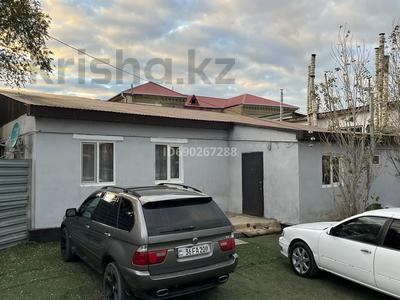 Отдельный дом • 4 комнаты • 120 м² • 5 сот., Айтеке Би 33 — На набережной , возле ресторана УРАЛ за 50 млн 〒 в Атырау