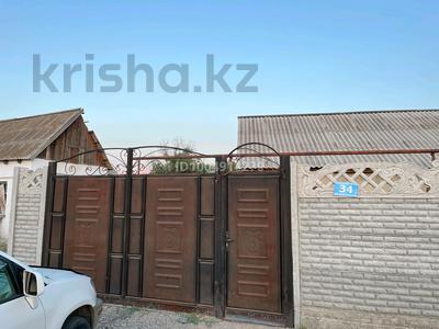 Отдельный дом · 4 комнаты · 42 м², Ш,Валиханова 34 — Возле острова КЭМО за 80 000 〒 в Таразе