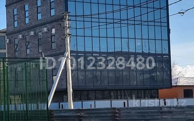 Кеңселер · 200 м², бағасы: 650 000 ₸ в Атырау, мкр Центральный — фото 2