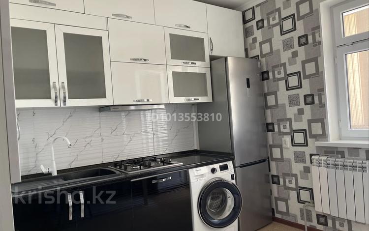 2-бөлмелі пәтер · 62 м² · 9/9 қабат, мкр Акжайык 69, бағасы: 180 000 ₸ в Шымкенте, Абайский р-н — фото 2