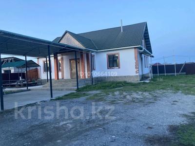 Отдельный дом · 4 комнаты · 154 м² · 10 сот., Байқоңыр 97 за 30 млн ₸ в Талдыкоргане, мкр Жастар