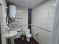 3-бөлмелі пәтер · 60 м² · 2/2 қабат, Момышулы 53/5 — Момышулы ,парк Абая,Цирк, бағасы: 18 000 ₸ в Шымкенте, Абайский р-н — фото 8