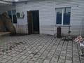 Часть дома · 3 комнаты · 63 м² · 4 сот., мкр Тастак-1, Райымбека 407а2 — Петрова за 350 000 〒 в Алматы, Ауэзовский р-н