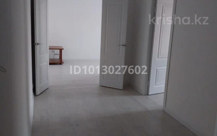 2-комнатная квартира · 65 м² · 5/9 этаж, мкр. Алтын орда 350 за 26 млн ₸ в Актобе — фото 2
