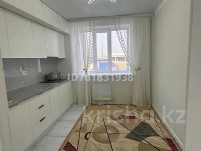 Продажа квартир в Алматинской обл.: 2-комнатная квартира · 58 м² · 2/12 этаж, Кошкарбаева 1140 за 33.5 млн 〒 2-комнатная квартира · 58 м² · 2/12 этаж, Кошкарбаева 1140 за 33.5 млн 〒 в