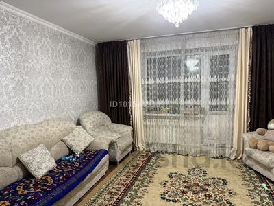 4-комнатная квартира · 88 м² · 2/9 этаж, мкр Юго-Восток, Мкр Степной 2 1 — За рестораном Пиано за 250 000 ₸ в Караганде, Казыбек би р-н
