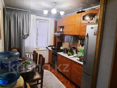 3-комнатная квартира · 64.8 м² · 10/10 этаж, Камзина 106 за 25.6 млн 〒 в Павлодаре