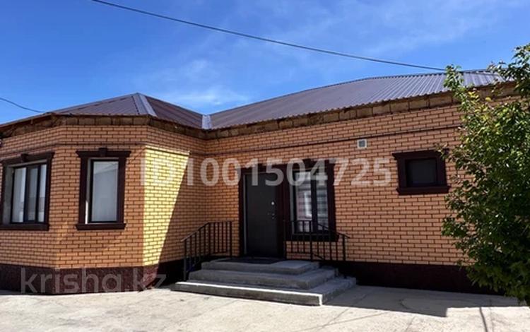 Жеке үй · 6 бөлме · 200 м² · 300 жүзд., Шарипова 14а — 1 ауыл, бағасы: 50 млн ₸ в Кульсары — фото 31