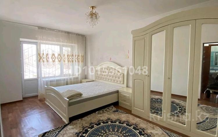 1-комнатная квартира · 45 м² · 2/4 этаж, мкр Каратау — Торговый центр за 100 000 ₸ в Таразе — фото 2