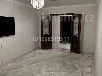 3-комнатная квартира · 84 м² · 10/10 этаж, Набережная 81 за 22 млн 〒 в Актобе, мкр. Курмыш