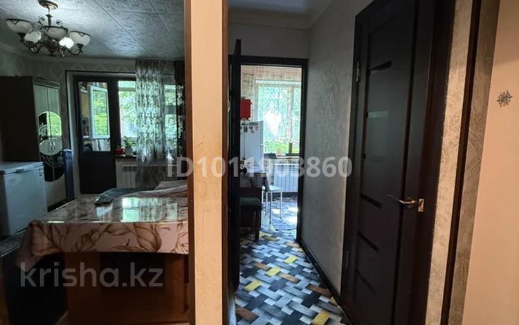 1-бөлмелі пәтер · 30 м² · 2/5 қабат, мкр Талас 28, бағасы: 10 млн ₸ в Таразе — фото 2