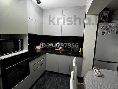 3-комнатная квартира · 74 м² · 2/5 этаж, Гоголя 33 — Слева от завод за 43.5 млн 〒 в Караганде, Казыбек би р-н