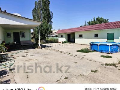Отдельный дом · 5 комнат · 200 м² · 10 сот., Б. Момышұлы 67 — Б.Момышұлы екінші көшесі за 17 млн ₸ в Жамбылской обл., Байзак
