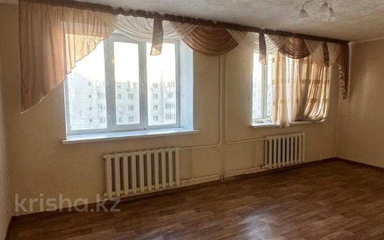 2-бөлмелі пәтер, 65 м², 4/10 қабат, Майры 25, бағасы: 23.3 млн 〒 в Павлодаре — фото 2