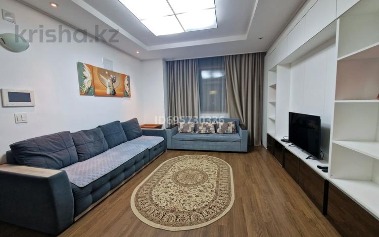 3-комнатная квартира · 82 м², Кабанбай батыра 43В за 30 000 ₸ в Астане, Есильский р-н — фото 8