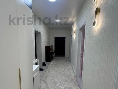 3-комнатная квартира · 89 м² · 1/5 этаж, мкр. Алтын орда за 38 млн ₸ в Актобе