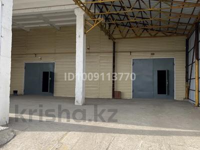Свободное назначение, офисы, склады · 500 м² за 650 000 ₸ в Актобе, мкр 41-й разъезд