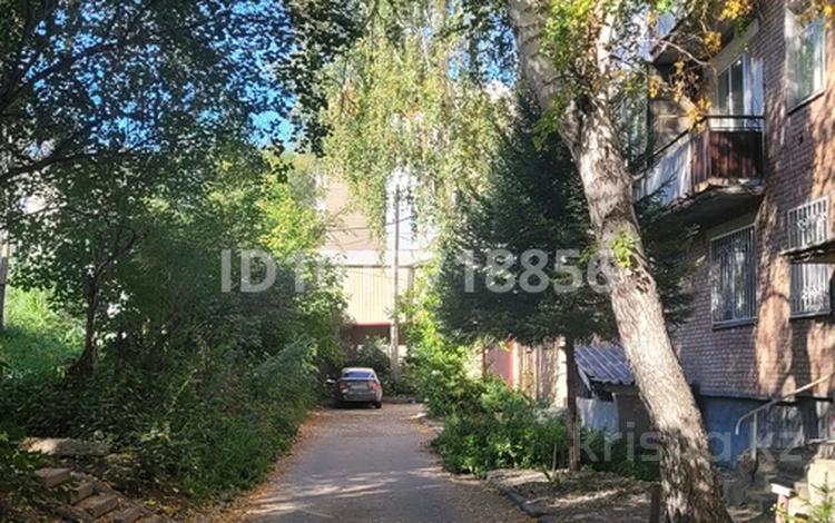 2-бөлмелі пәтер · 44 м² · 2/5 қабат, Поповича 19, бағасы: 10.5 млн ₸ в Глубокое — фото 2