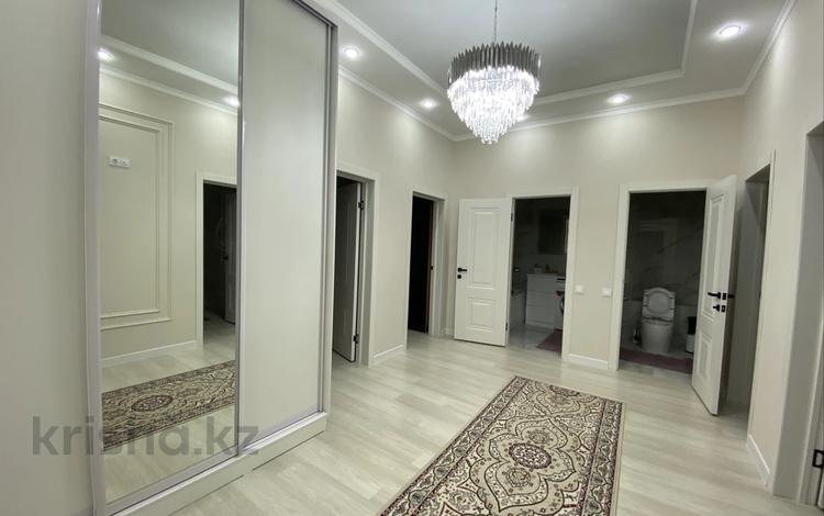 3-комнатная квартира · 91.3 м² · 1/4 этаж, Бутина 20 за 40.5 млн ₸ в Уральске — фото 2