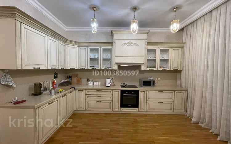3-комнатная квартира · 136.9 м² · 3/4 этаж, Табыс за 130 млн 〒 в Астане — фото 7