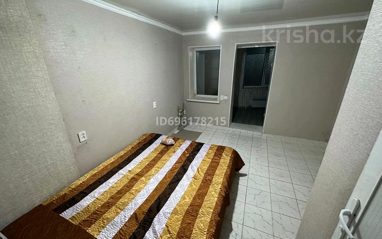 3-бөлмелі пәтер · 70 м², Бадам-1 ш/а 38 — Аксай Досметов, бағасы: 90 000 ₸ в Шымкенте, Енбекшинский р-н — фото 11