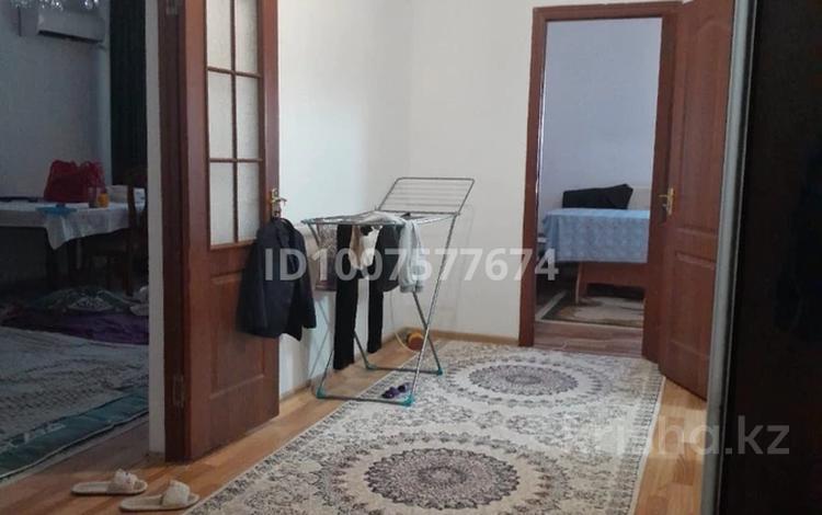 3-бөлмелі пәтер · 73 м² · 5/5 қабат, Мкр. Арай 3 77, бағасы: 20 млн ₸ в  — фото 2