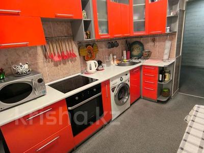 3-бөлмелі пәтер · 74.1 м² · 12/13 қабат, Ақсай-1 ш/а., бағасы: ~ 40 млн ₸ в Алматы, Ауэзовский р-н
