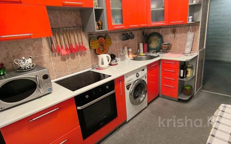 3-комнатная квартира · 74.1 м² · 12/13 этаж, мкр Аксай-1 за ~ 41 млн ₸ в Алматы, Ауэзовский р-н — фото 2