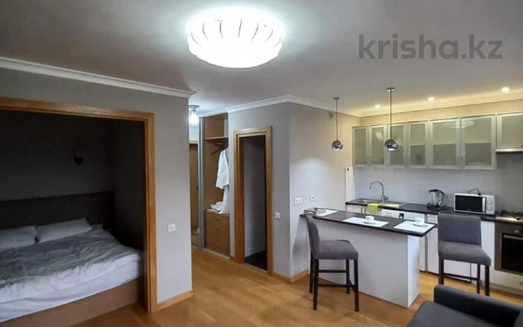 1-комнатная квартира · 30 м² · 5/5 этаж, Абай 35\37 за 40 млн ₸ в Алматы, Алмалинский р-н — фото 2