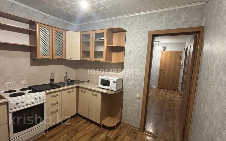 1-бөлмелі пәтер · 40 м² · 8/10 қабат, Назарбаева 285, бағасы: 16 млн ₸ в Павлодаре — фото 2