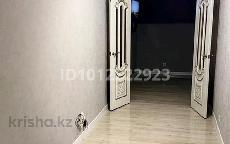 2-комнатная квартира · 62 м² · 3/9 этаж, мкр. Алтын орда 13 за 23.8 млн ₸ в Актобе — фото 2