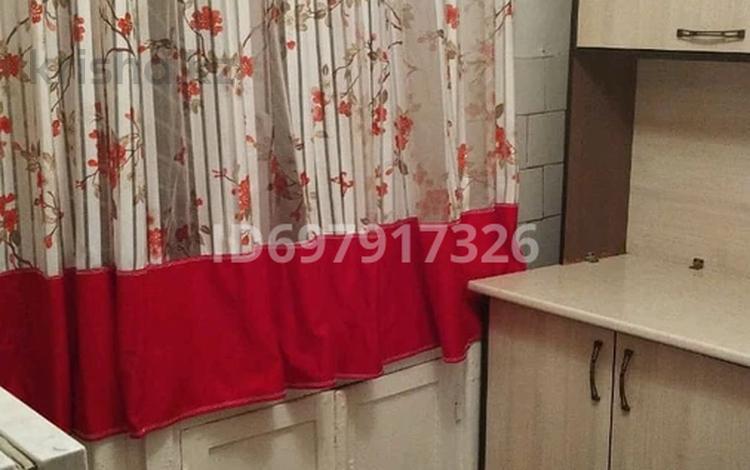 3-бөлмелі пәтер · 73 м² · 1/5 қабат, Алтынсарина 5 2, бағасы: 70 000 ₸ в Кентау — фото 13