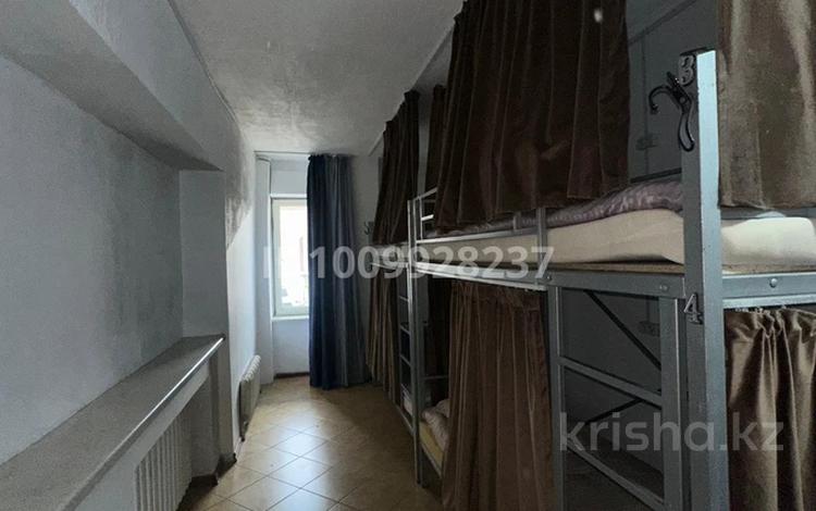 7 комнат · 282 м², мкр Достык, Аксай 3б 32 32 — Напротив Car City за 4 000 ₸ в Алматы, Ауэзовский р-н — фото 17