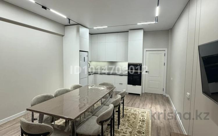 2-бөлмелі пәтер · 80 м² · 9/12 қабат, Толе би 12в, бағасы: 450 000 ₸ в Шымкенте, Аль-Фарабийский р-н — фото 2