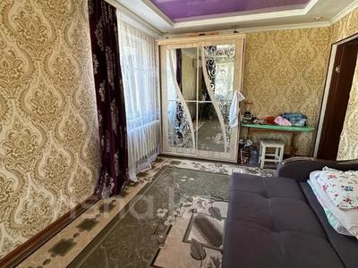 2-комнатная квартира · 43 м² · 1/5 этаж, маметова за 13.5 млн 〒 в Уральске