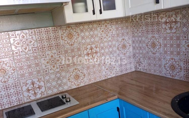 2-комнатная квартира · 48 м² · 4/5 этаж, Акбулак 1 микрорайон 11 — Казначейства за 15 млн ₸ в Таразе — фото 4