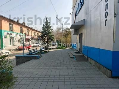 Еркін, кеңселер, дүкендер мен бутиктер, сұлулық салондары, медорталықтар мен дәріханалар, білім орталықтары, ойын-сауық · 76 м², бағасы: 150 млн ₸ в Алматы, Алмалинский р-н