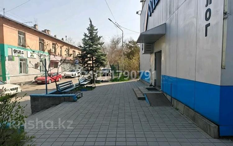 Свободное назначение, офисы, магазины и бутики, салоны красоты, медцентры и аптеки, образование, развлечения · 76 м² за 150 млн ₸ в Алматы, Алмалинский р-н — фото 2