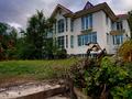 Отдельный дом · 12 комнат · 650 м² · 10 сот., мкр Юбилейный 40 — Ондасынова за 280 млн ₸ в Алматы, Медеуский р-н — фото 3
