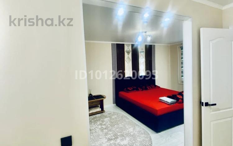 1-комнатная квартира · 55 м² · 4/4 этаж, Универсам пр Абая 39 39 за 12 000 ₸ в  — фото 2