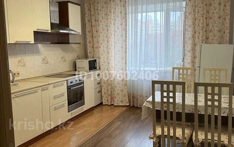 3-комнатная квартира · 90 м² · 3/9 этаж, Иманбаевой 2 — Иманбаева Бараева за 400 000 ₸ в Астане, Алматы р-н — фото 2