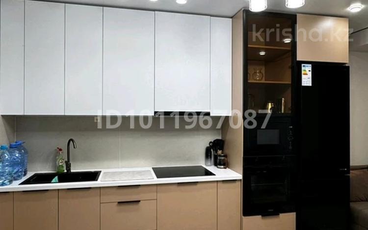 1-бөлмелі пәтер · 49 м² · 2/12 қабат, мкр Аккент, Омарова 1, бағасы: 38 млн ₸ в Алматы, Алатауский р-н — фото 2