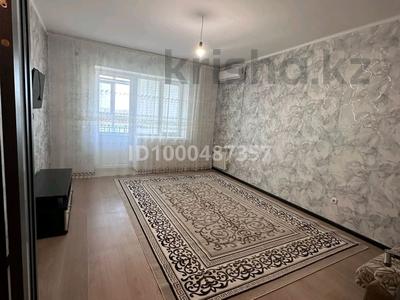 2-комнатная квартира · 65 м² · 8/9 этаж, 10 микрорайон 25 за 140 000 〒 в Аксае