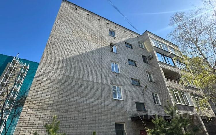 5-бөлмелі пәтер · 85.5 м² · 2/5 қабат, Михаэлиса 2, бағасы: 35.9 млн ₸ в Усть-Каменогорске — фото 66