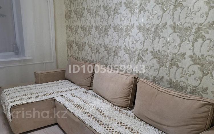 1-комнатная квартира · 50 м² · 3/5 этаж, мкр Строитель — Школа 5 и 9 за 130 000 ₸ в Уральске — фото 2