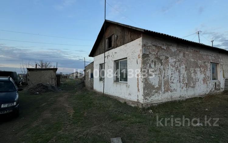 Отдельный дом · 3 комнаты · 49.5 м² · 18.6 сот., Жайын 8 за 20 млн ₸ в  — фото 2