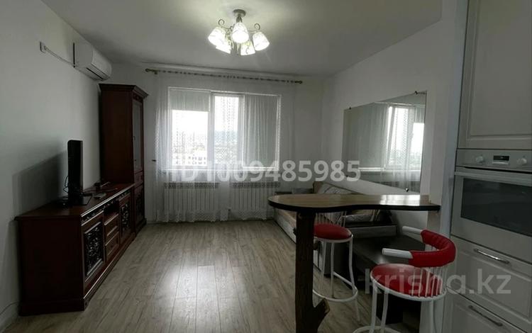1-бөлмелі пәтер · 34 м² · 3/5 қабат, Жамбыла — Байзакова, бағасы: 2 000 ₸ в Алматы, Алмалинский р-н — фото 2