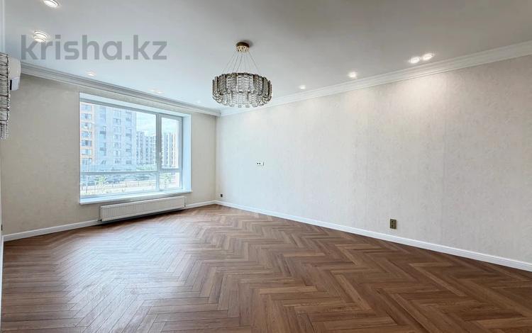 3-бөлмелі пәтер · 92.4 м² · 2/8 қабат, Аль-Фараби 35, бағасы: 85.5 млн ₸ в Астане, Есильский р-н — фото 8