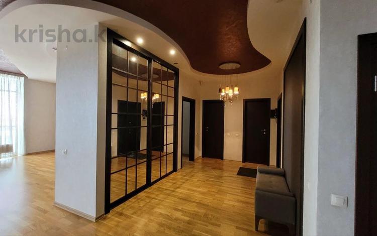 4-бөлмелі пәтер · 174.8 м² · 18/19 қабат, кенесары 4 — КЛАССНАЯ КВАРТИРА, бағасы: 78 млн ₸ в Астане, Сарыарка р-н — фото 2