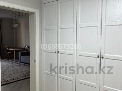 1-комнатная квартира · 63 м² · 5/7 этаж, 16-й мкр — Центр города, ТРК Актау за 200 000 〒